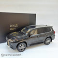1/18 Kyosho Lexus LX570 - Star Light Black [08955SBK]